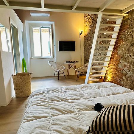 Civiconovantatre - New B&B San Vincenzo Exteriér fotografie